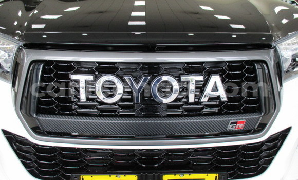 Buy Used Toyota Hilux Black Car in Hluti in Shiselweni District Buy Used Toyota Hilux Black Car in Hluti in Shiselweni District