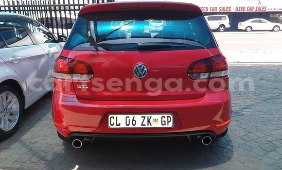 Nunua Ilio tumika Volkswagen Golf Red Gari ndani ya Hluti nchini Wilaya ya Shiselweni Nunua Ilio tumika Volkswagen Golf Red Gari ndani ya Hluti nchini Wilaya ya Shiselweni