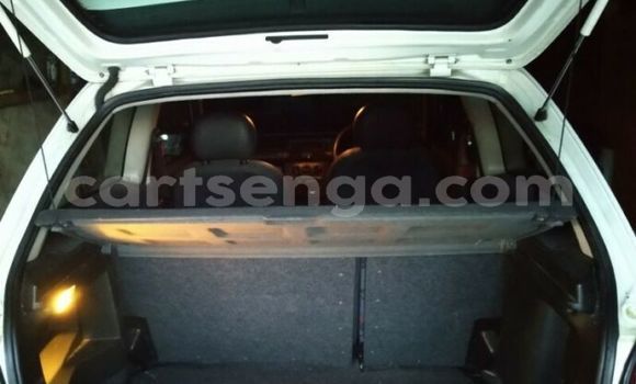 Nunua Ilio tumika Opel Corsa White Gari ndani ya Ezulwini nchini Hhohho Nunua Ilio tumika Opel Corsa White Gari ndani ya Ezulwini nchini Hhohho