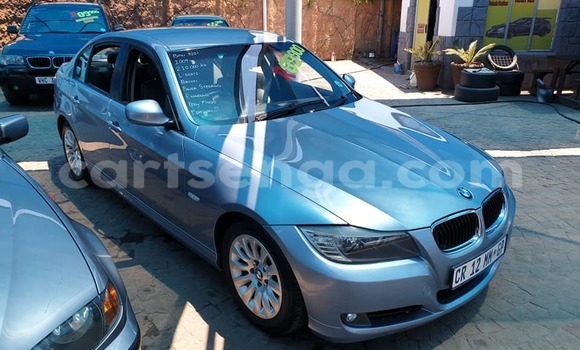 Nunua Ilio tumika BMW 3–Series Silver Gari ndani ya Bulembu nchini Hhohho Nunua Ilio tumika BMW 3–Series Silver Gari ndani ya Bulembu nchini Hhohho