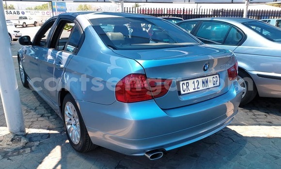 Nunua Ilio tumika BMW 3–Series Silver Gari ndani ya Bulembu nchini Hhohho Nunua Ilio tumika BMW 3–Series Silver Gari ndani ya Bulembu nchini Hhohho