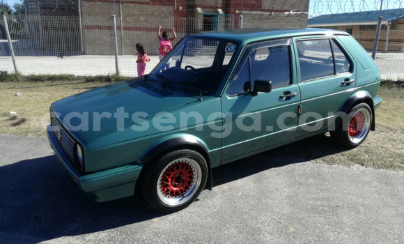 Nunua Ilio tumika Volkswagen Golf Green Gari ndani ya Bulembu nchini Hhohho Nunua Ilio tumika Volkswagen Golf Green Gari ndani ya Bulembu nchini Hhohho