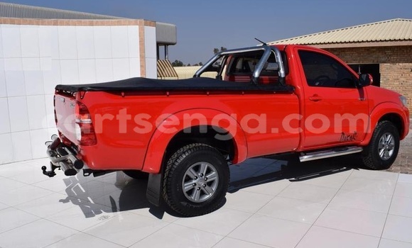 Buy Used Toyota Hilux Red Car in Hluti in Shiselweni District Buy Used Toyota Hilux Red Car in Hluti in Shiselweni District