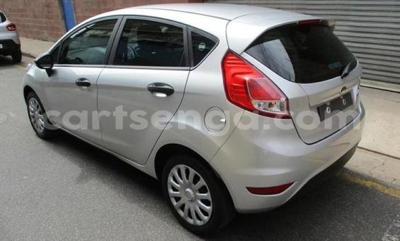 Acheter Occasion Voiture Ford Fiesta Gris à Bulembu, Hhohho Acheter Occasion Voiture Ford Fiesta Gris à Bulembu, Hhohho