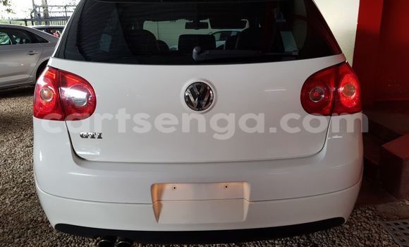 Buy Used Volkswagen Golf GTI White Car in Ezulwini in Hhohho Buy Used Volkswagen Golf GTI White Car in Ezulwini in Hhohho