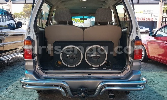 Nunua Ilio tumika Toyota 4Runner White Gari ndani ya Bulembu nchini Hhohho Nunua Ilio tumika Toyota 4Runner White Gari ndani ya Bulembu nchini Hhohho