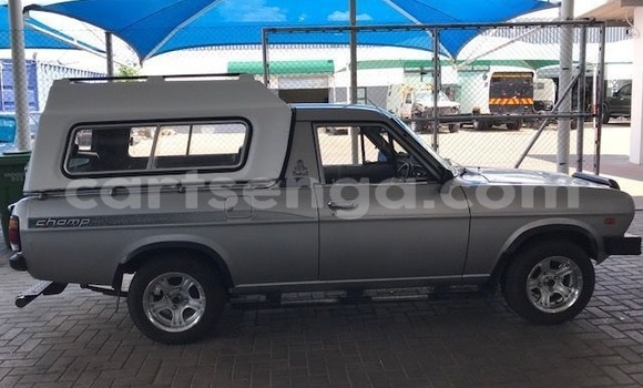 Buy Used Nissan Pickup Silver Car in Ezulwini in Hhohho Buy Used Nissan Pickup Silver Car in Ezulwini in Hhohho