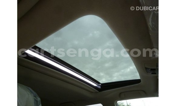 Acheter Import Voiture Toyota Prado Blanc à Import - Dubai, Hhohho Acheter Import Voiture Toyota Prado Blanc à Import - Dubai, Hhohho