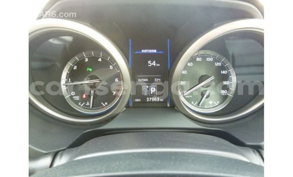 Buy Import Toyota Prado White Car in Import - Dubai in Hhohho Buy Import Toyota Prado White Car in Import - Dubai in Hhohho