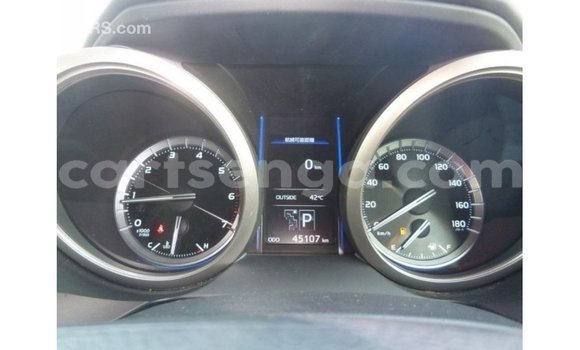 Acheter Import Voiture Toyota Prado Noir à Import - Dubai, Hhohho Acheter Import Voiture Toyota Prado Noir à Import - Dubai, Hhohho