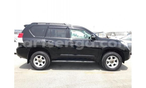 Acheter Import Voiture Toyota Prado Noir à Import - Dubai, Hhohho Acheter Import Voiture Toyota Prado Noir à Import - Dubai, Hhohho