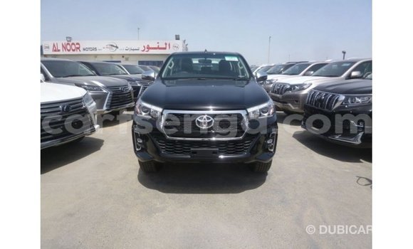 Acheter Import Voiture Toyota Hilux Noir à Import - Dubai, Hhohho Acheter Import Voiture Toyota Hilux Noir à Import - Dubai, Hhohho