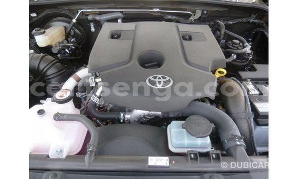 Acheter Import Voiture Toyota Hilux Noir à Import - Dubai, Hhohho Acheter Import Voiture Toyota Hilux Noir à Import - Dubai, Hhohho