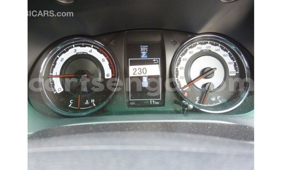 Acheter Import Voiture Toyota Hilux Blanc à Import - Dubai, Hhohho Acheter Import Voiture Toyota Hilux Blanc à Import - Dubai, Hhohho