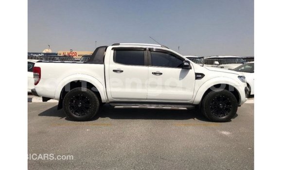 Buy Import Ford Ranger White Car in Import - Dubai in Hhohho Buy Import Ford Ranger White Car in Import - Dubai in Hhohho