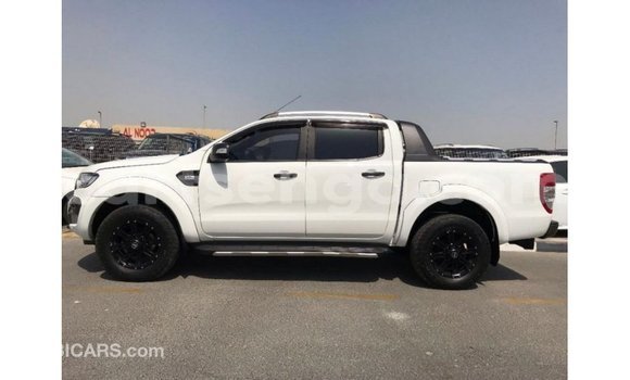 Buy Import Ford Ranger White Car in Import - Dubai in Hhohho Buy Import Ford Ranger White Car in Import - Dubai in Hhohho