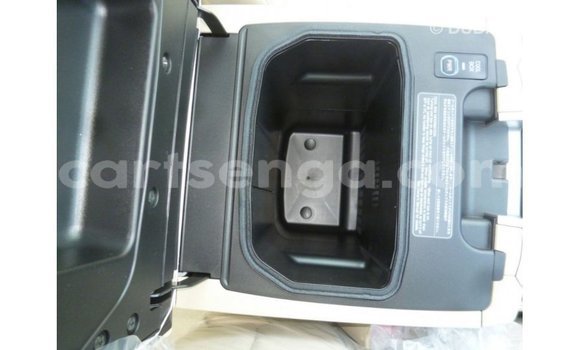 Buy Import Toyota Land Cruiser White Car in Import - Dubai in Hhohho Buy Import Toyota Land Cruiser White Car in Import - Dubai in Hhohho