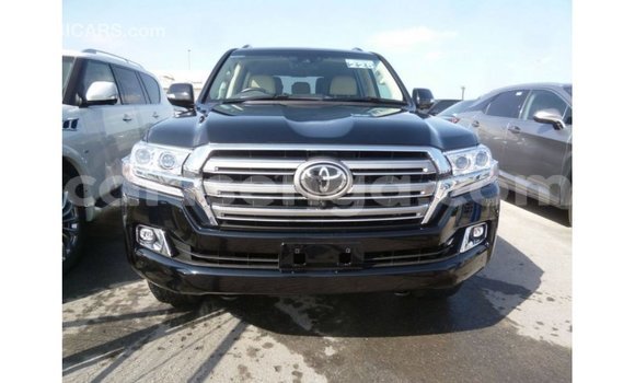 Acheter Import Voiture Toyota Land Cruiser Noir à Import - Dubai, Hhohho Acheter Import Voiture Toyota Land Cruiser Noir à Import - Dubai, Hhohho
