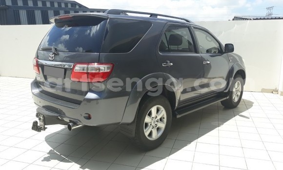 Nunua Ilio tumika Toyota Fortuner Other Gari ndani ya Manzini nchini Manzini Nunua Ilio tumika Toyota Fortuner Other Gari ndani ya Manzini nchini Manzini