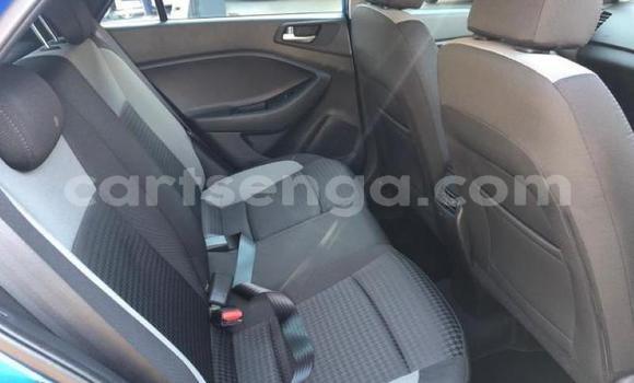 Nunua Ilio tumika Hyundai i20 Blue Gari ndani ya Mbabane nchini Manzini Nunua Ilio tumika Hyundai i20 Blue Gari ndani ya Mbabane nchini Manzini