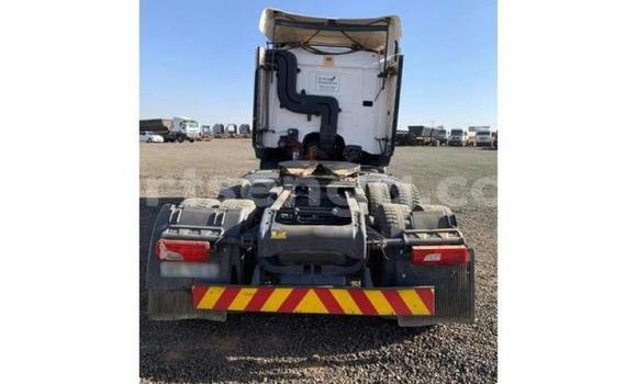 Acheter Occasion Utilitaire Scania R420 Blanc à Hlatikulu, Shiselweni District Acheter Occasion Utilitaire Scania R420 Blanc à Hlatikulu, Shiselweni District
