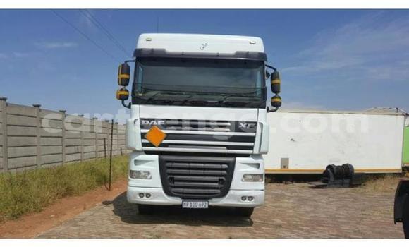 Acheter Occasion Utilitaire DAF CF Blanc à Ezulwini, Hhohho Acheter Occasion Utilitaire DAF CF Blanc à Ezulwini, Hhohho