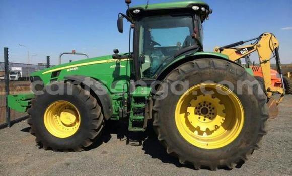 Acheter Occasion Utilitaire Caterpillar 120 Vert à Ezulwini, Hhohho Acheter Occasion Utilitaire Caterpillar 120 Vert à Ezulwini, Hhohho