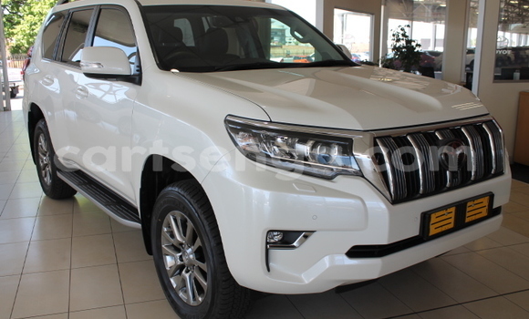 Acheter Occasion Voiture Toyota Prado Blanc à Matsapha, Manzini Acheter Occasion Voiture Toyota Prado Blanc à Matsapha, Manzini