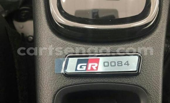 Nunua Ilio tumika Toyota Hilux White Gari ndani ya Manzini nchini Manzini Nunua Ilio tumika Toyota Hilux White Gari ndani ya Manzini nchini Manzini