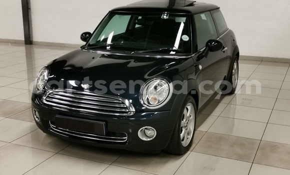 Buy Used MINI Cooper Black Car in Ezulwini in Hhohho Buy Used MINI Cooper Black Car in Ezulwini in Hhohho