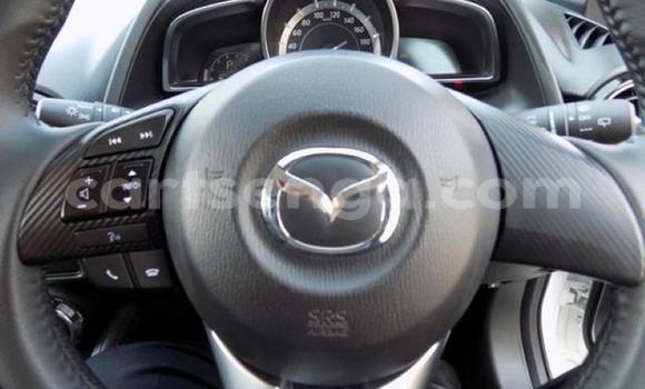 Nunua Ilio tumika Mazda Mazda 2 White Gari ndani ya Manzini nchini Manzini Nunua Ilio tumika Mazda Mazda 2 White Gari ndani ya Manzini nchini Manzini