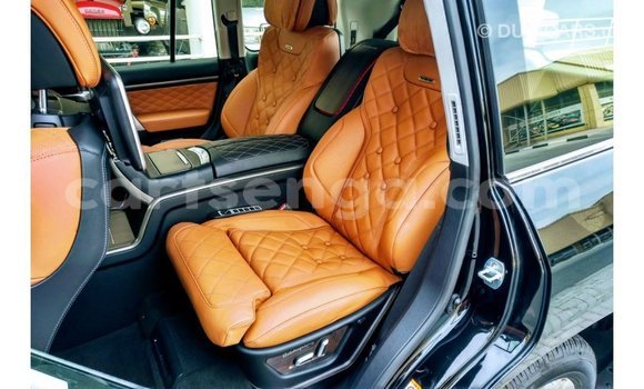 Nunua Imported Toyota Land Cruiser Black Gari ndani ya Import - Dubai nchini Hhohho Nunua Imported Toyota Land Cruiser Black Gari ndani ya Import - Dubai nchini Hhohho