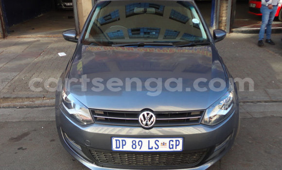 Buy Used Volkswagen Polo Blue Car in Bhunya in Manzini Buy Used Volkswagen Polo Blue Car in Bhunya in Manzini
