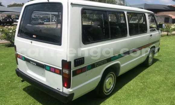 Acheter Occasion Voiture Toyota Hiace Blanc à Bhunya, Manzini Acheter Occasion Voiture Toyota Hiace Blanc à Bhunya, Manzini