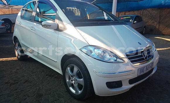 Nunua Ilio tumika Mercedes‒Benz A–Class White Gari ndani ya Hlatikulu nchini Wilaya ya Shiselweni Nunua Ilio tumika Mercedes‒Benz A–Class White Gari ndani ya Hlatikulu nchini Wilaya ya Shiselweni