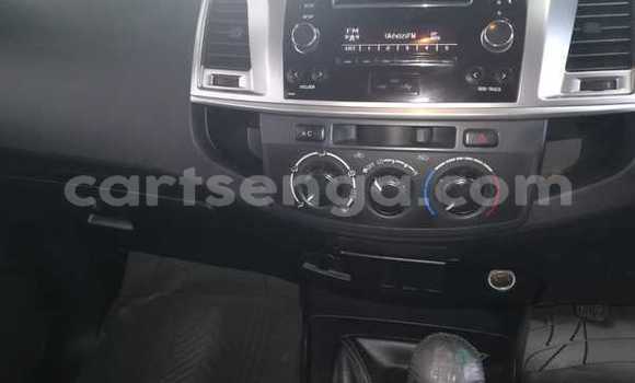 Nunua Ilio tumika Toyota Hilux White Gari ndani ya Hlatikulu nchini Wilaya ya Shiselweni Nunua Ilio tumika Toyota Hilux White Gari ndani ya Hlatikulu nchini Wilaya ya Shiselweni