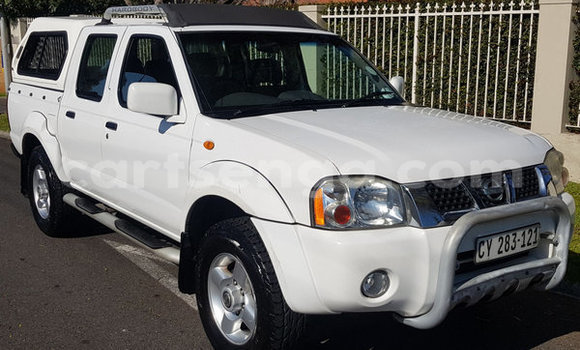 Nunua Ilio tumika Nissan Hardbody White Gari ndani ya Hlatikulu nchini Wilaya ya Shiselweni Nunua Ilio tumika Nissan Hardbody White Gari ndani ya Hlatikulu nchini Wilaya ya Shiselweni