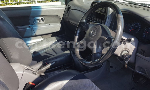 Nunua Ilio tumika Nissan Hardbody White Gari ndani ya Hlatikulu nchini Wilaya ya Shiselweni Nunua Ilio tumika Nissan Hardbody White Gari ndani ya Hlatikulu nchini Wilaya ya Shiselweni