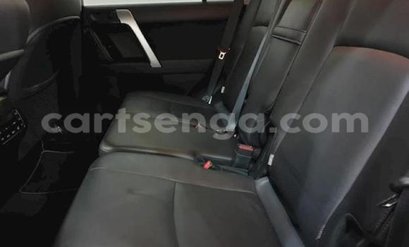 Acheter Occasion Voiture Toyota Land Cruiser Prado Blanc à Ezulwini, Hhohho Acheter Occasion Voiture Toyota Land Cruiser Prado Blanc à Ezulwini, Hhohho