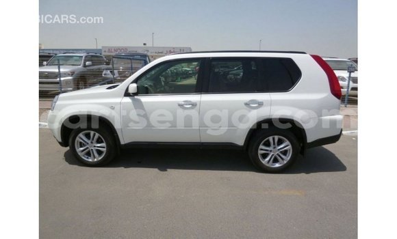 Acheter Import Utilitaire Nissan Evalia Blanc à Import - Dubai, Hhohho Acheter Import Utilitaire Nissan Evalia Blanc à Import - Dubai, Hhohho