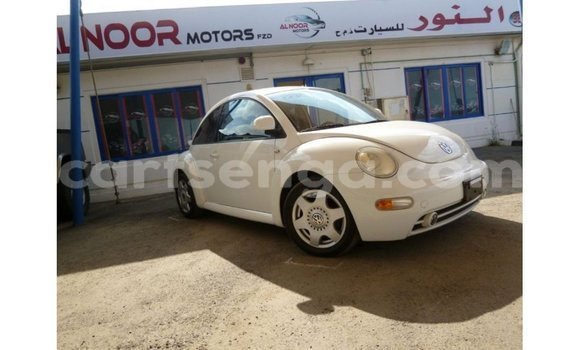 Acheter Import Voiture Volkswagen Beetle Blanc à Import - Dubai, Hhohho Acheter Import Voiture Volkswagen Beetle Blanc à Import - Dubai, Hhohho