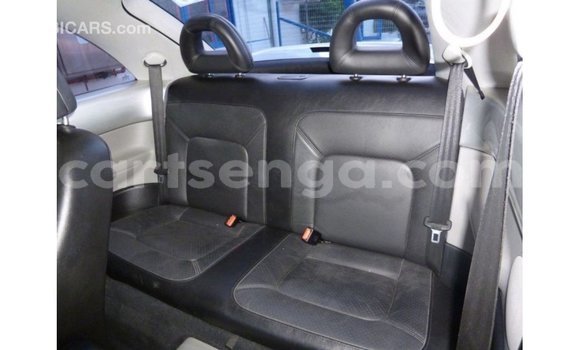 Acheter Import Voiture Volkswagen Beetle Blanc à Import - Dubai, Hhohho Acheter Import Voiture Volkswagen Beetle Blanc à Import - Dubai, Hhohho