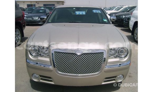 Acheter Import Voiture Chrysler 300 Beige à Import - Dubai, Hhohho Acheter Import Voiture Chrysler 300 Beige à Import - Dubai, Hhohho