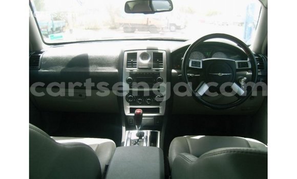 Acheter Import Voiture Chrysler 300 Beige à Import - Dubai, Hhohho Acheter Import Voiture Chrysler 300 Beige à Import - Dubai, Hhohho