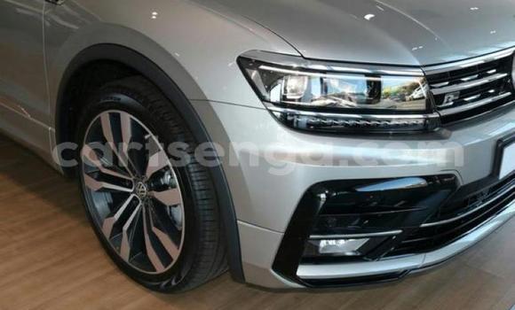 Nunua Ilio tumika Volkswagen Tiguan Silver Gari ndani ya Bulembu nchini Hhohho Nunua Ilio tumika Volkswagen Tiguan Silver Gari ndani ya Bulembu nchini Hhohho