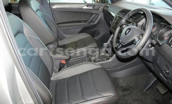 Nunua Ilio tumika Volkswagen Tiguan Silver Gari ndani ya Bulembu nchini Hhohho Nunua Ilio tumika Volkswagen Tiguan Silver Gari ndani ya Bulembu nchini Hhohho