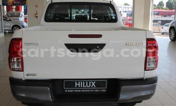 Acheter Occasion Voiture Toyota Hilux Blanc à Manzini, Manzini Acheter Occasion Voiture Toyota Hilux Blanc à Manzini, Manzini