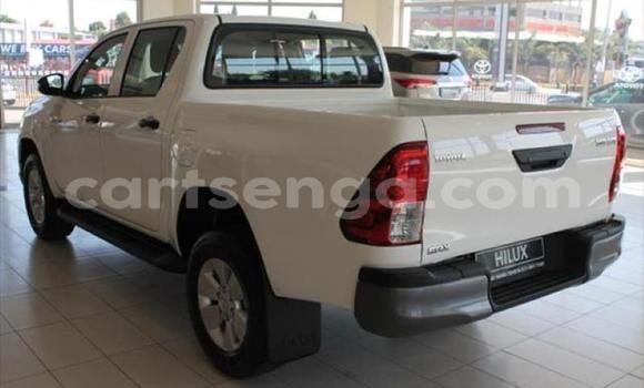 Acheter Occasion Voiture Toyota Hilux Blanc à Manzini, Manzini Acheter Occasion Voiture Toyota Hilux Blanc à Manzini, Manzini