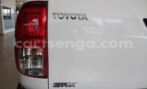 Acheter Occasion Voiture Toyota Hilux Blanc à Manzini, Manzini Acheter Occasion Voiture Toyota Hilux Blanc à Manzini, Manzini
