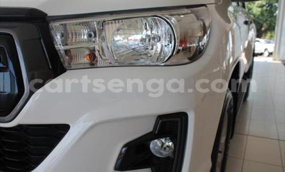 Acheter Occasion Voiture Toyota Hilux Blanc à Manzini, Manzini Acheter Occasion Voiture Toyota Hilux Blanc à Manzini, Manzini